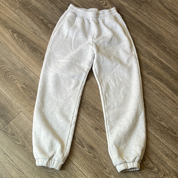 Comfrt Signature Sweatpants Light Heather Grey - Picture 2 of 8